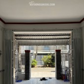 Bán nhà lầu tại kdc 586, nhà trung tâm phường hưng phú mới